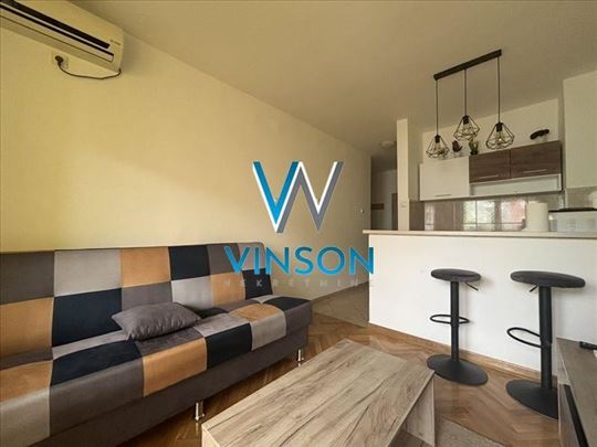 Novi Sad, Cara Dušana - Uknjižena garsonjera ID#10