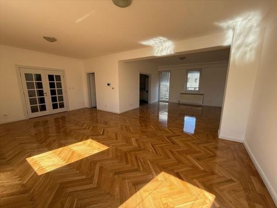 Odličan poslovni prostor, garaža, Vračar, ID 9247