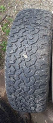 Of road gume 225/70 r16