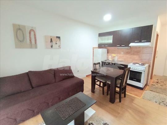 Potpuno namesten stan na Zr.putu 153J