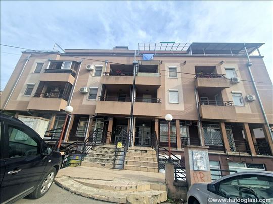 Žarkovo,36 m2,1.5,namešten