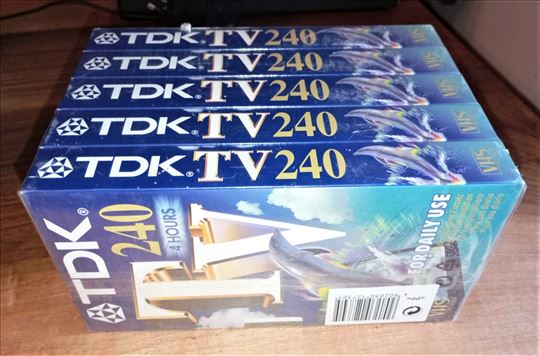 5 TDK VHS kaseta 240 minuta, neotpakovano