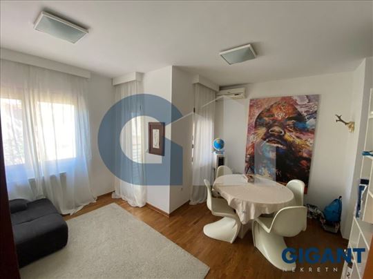 Crveni krst, 41m2, I, cg   