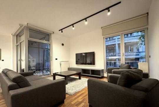 Dobračina, 90m2, trosoban, dva kupatila, terasa