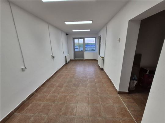 Poslovni prostor (uračunati režijski troškovi)