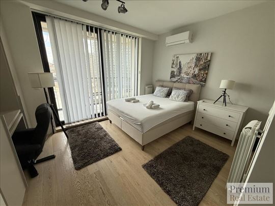 Prodaja Metropoliten studio