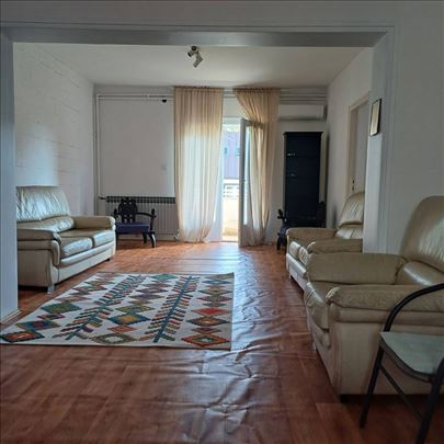 Profesorska kolonija, blizina Cvijićeve, 90m2, 2.5