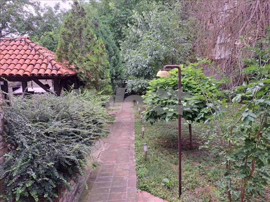 Renovirana kuća u Zemunu