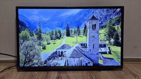 Tesla 32"81cm led T2 kao nov garancija