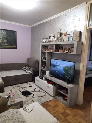 B. kosa 3, 80m2, 3.5-soban