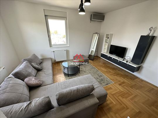Dvoiposoban stan - 60m2 - Nova Detelinara
