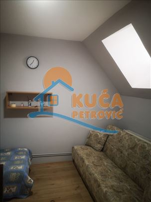 Izdaje se garsonjera na Paliluli, 20m2
