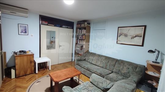 Izdaje se stan na Karaburmi, 45 m² + terasa | PET 