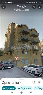 Izdavanje /kod tržnog centra Big 