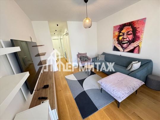 Lekino brdo | 2.0 | Lux