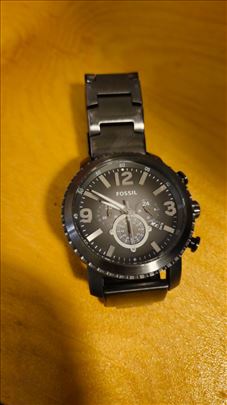 Muški Fossil sat, model BQ1651, nošen