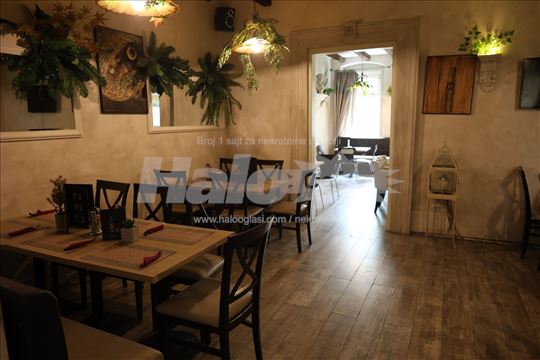 Opremljen restoran, CENTAR GRADA – 200 m² + Bašta