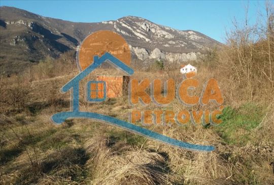Plac Ostrovica