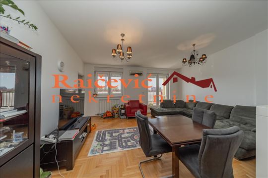 Stepa Stepanovic, Druge srpske armije, 2.5, 91 m2