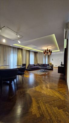 Trosoban lux stan,garaza,novogradnja