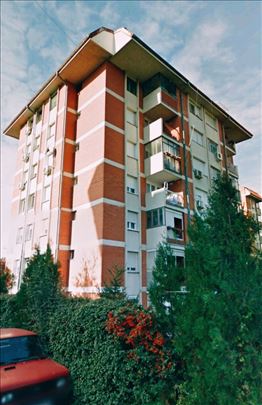 Uknjižen 2.5 stan, Medaković 3, 60m2
