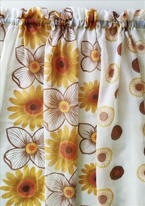 Cvetna zavesa za prozor, vrata, paravan 173x168 cm
