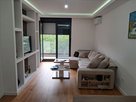 Dvosoban stan 47m2 na sjajnoj lokaciji