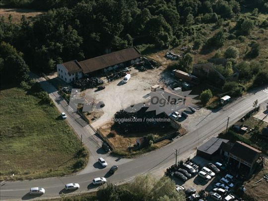 Hala (635m2)|Zemljište (4335m2)|Ulaz u Aranđelovac
