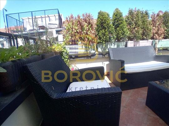 Hram Svetog Save, 86m2, dupleks