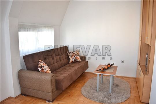 Izdaje se garsonjera kod Parka Svetog Save, 25m2