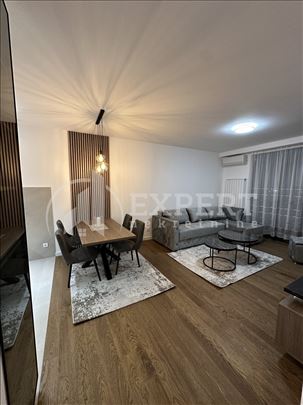Izdaje se nov, neuseljavan stan u novom kompleksu 