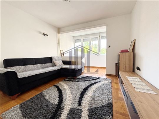 Prodaje se renoviran 2.5 stan-Julino brdo ID 2372