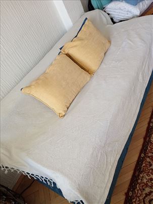 Prodajem ležaj Grof