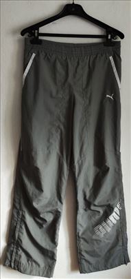 Puma donji deo trenerke vel. S/M 