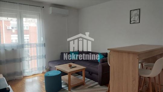 Banovo Brd, Požeška, odličan namešten stan ID#1508