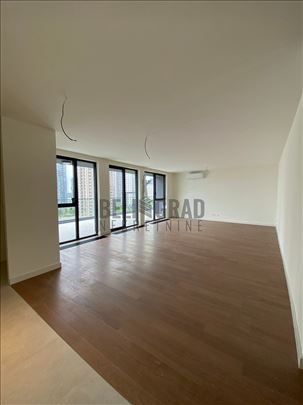 Dvostrani Penthouse, Quartet 3, garaže