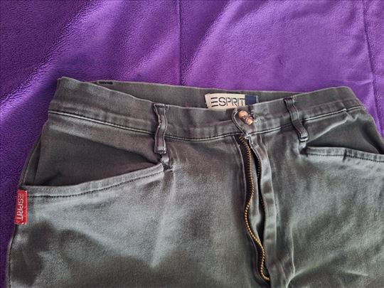 Esprit pantalone crne - ravne nogavice
