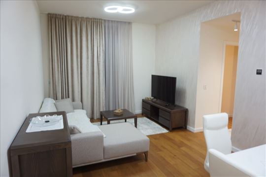 Extra lux opremljen stan - bez provizije