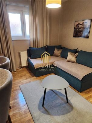 Kompletno namešten jednoiposoban stan od 36m² u sr