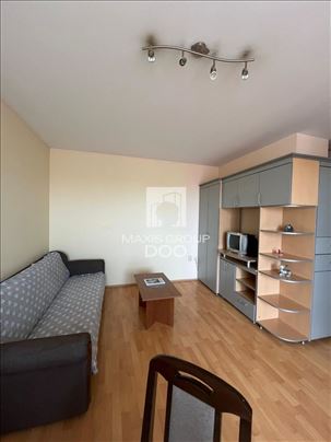 stan 47m2, dvoiposoban - Pored same bolnice (50m) 