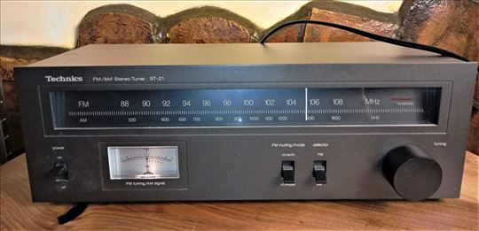 Technics ST-Z1 stereo tuner, odlično očuvan