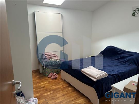 Vojvode Vlahovića, 95m2, IV, eg, dupleks,