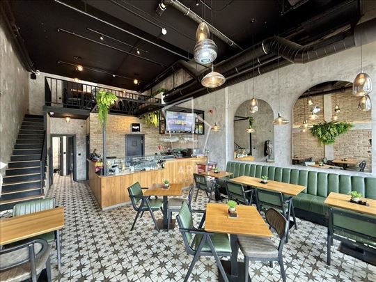 Voždove kapije , lokal 76m2+galerija 30m2 ID#10973
