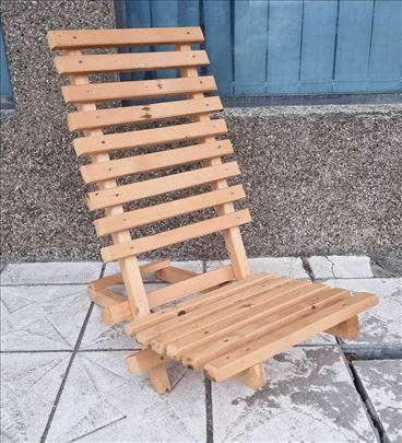 Drvena stolica - Iz 2 Dela - Ručni Rad!