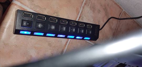 Kartica USB 7 Ports Usb High Speed HUB Blue Led
