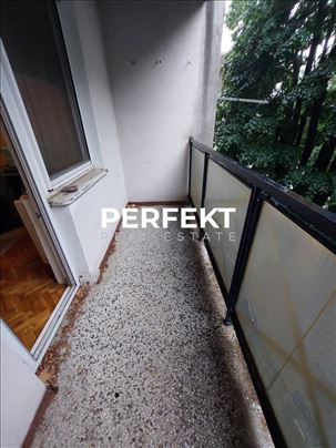 Kotež 1, trosoban, 74m2, treći sprat, cg