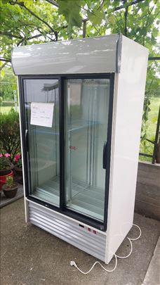 Rashladna vitrina UGUR 1100 Litara 