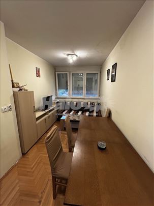 Stan u centru Lazaravca