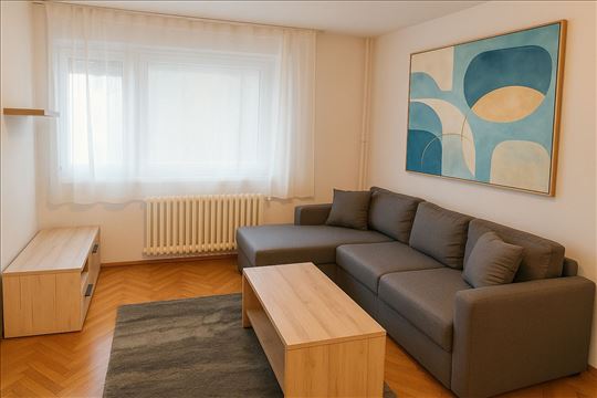 Čubura, renoviran, funkcionalan, ID 24329