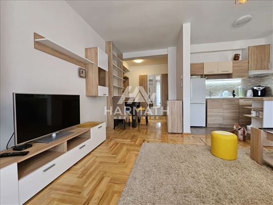 Izdaje se nameštna garsonjera, 36m2, Subotica